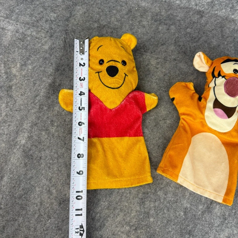 Melissa & Doug‎ Disney Winnie the Pooh Tigger Hand Puppets